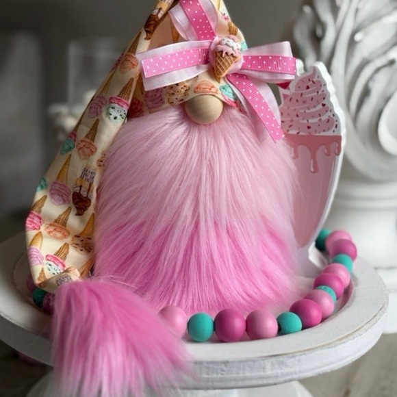 🍦 Ice Cream Gnome, Summer Gnome, Birthday Gnome, Tiered Tray Decor, Gnomes - Picture 3 of 4